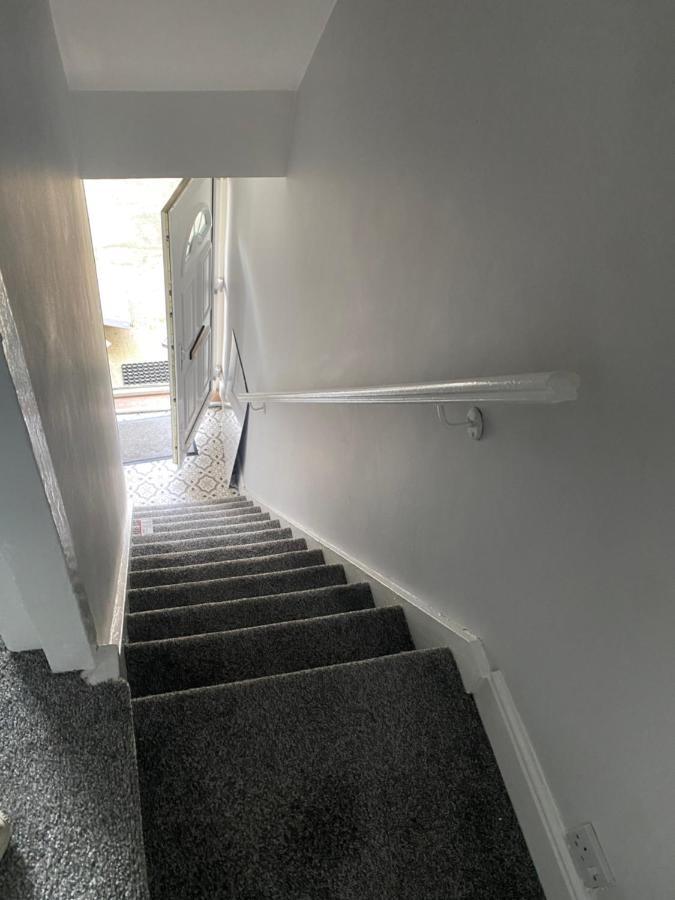 Convenient Room Белфаст Екстериор снимка