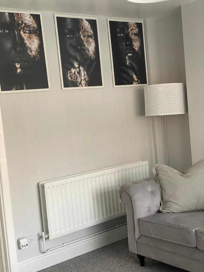 Convenient Room Белфаст Екстериор снимка